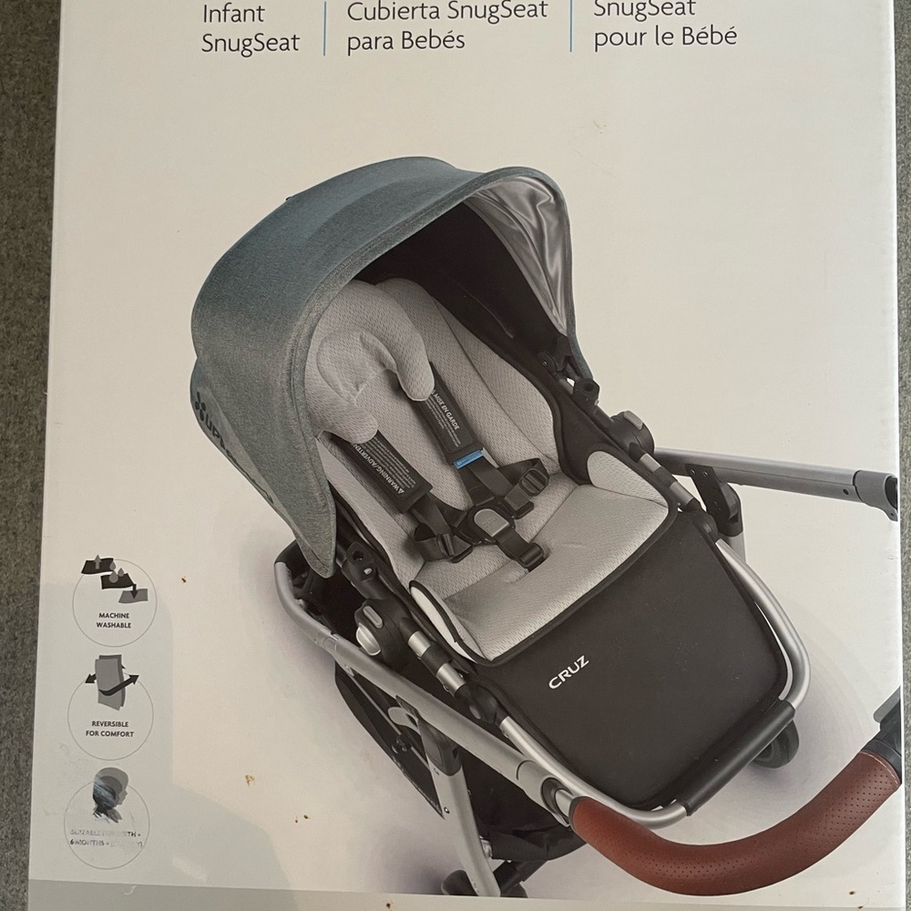 Uppababy Infant Snug seat.